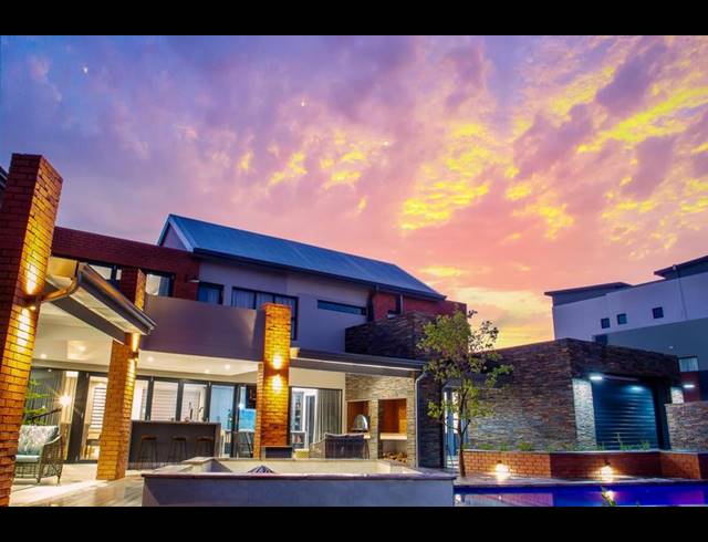 4 BEDROOM HOUSE FOR SALE IN GLEN ERASMIA